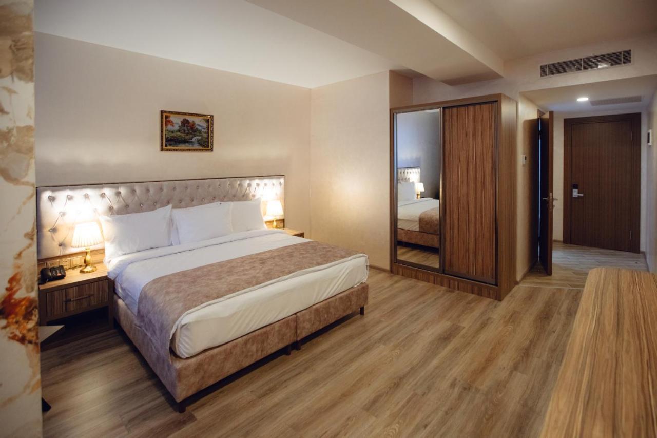 La Corne Hotel Баку Экстерьер фото
